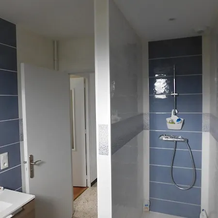 Prázdninový dům Mmr 6 Personnes Avec Cour Privee Et Cloturee *